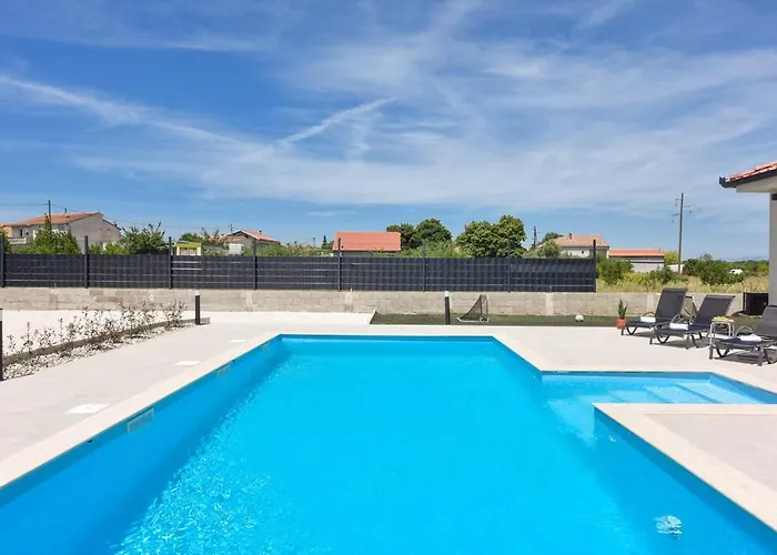 Beautiful New 